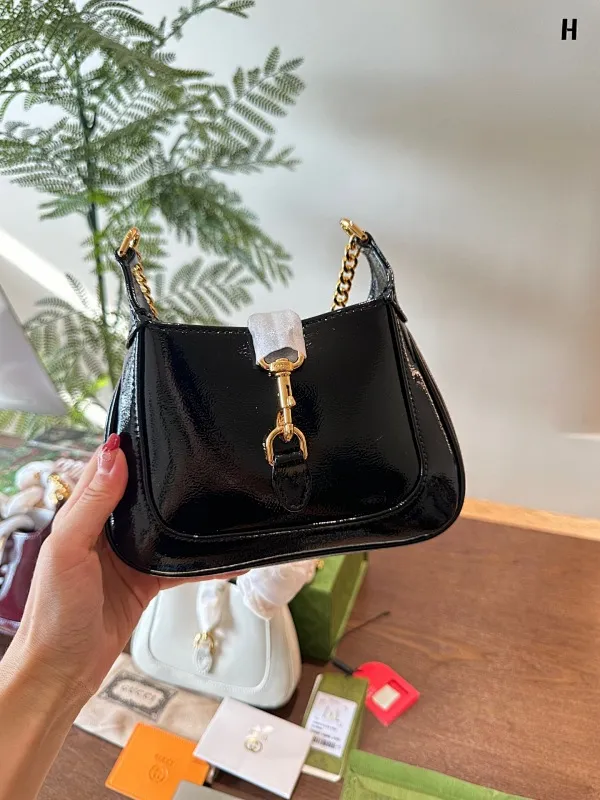 All Categories Official Website "Brand Women's Bags" Women's Bags 💙 GUCCI 2024 Official Website New GUCCI Crossbody Bag