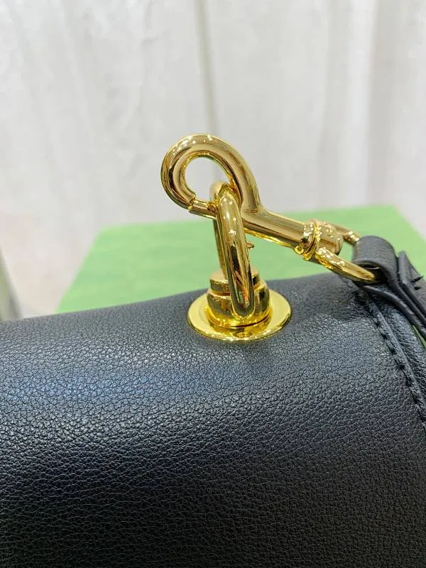 All categories Official website "Brand Women's Bags" Women's Bags 💙 GUCCI 2024 latest GUCCI crossbody bag