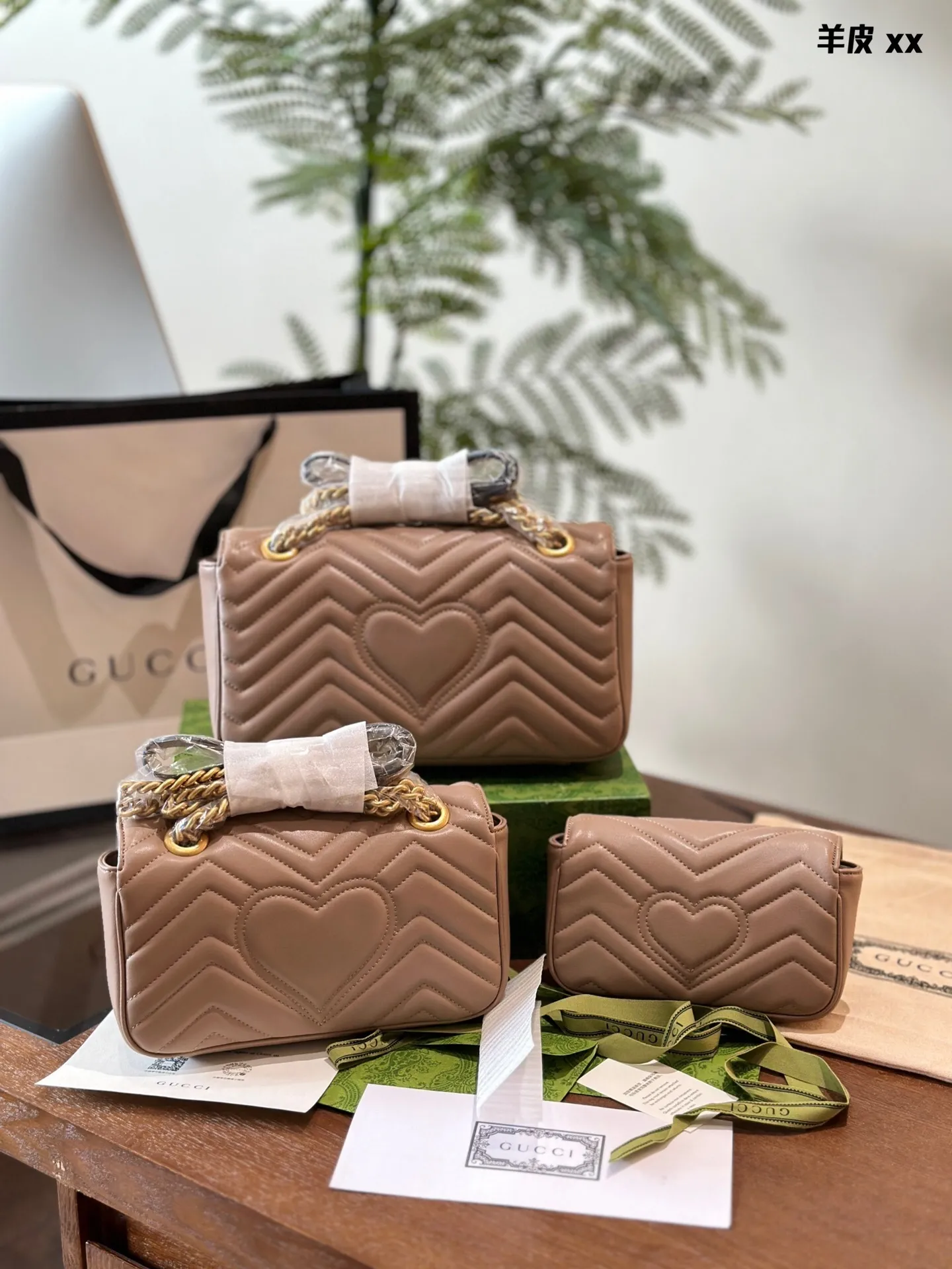All Categories Official Website "Brand Women's Bags" Women's Bags 💙 GUCCI 2025 New GUCCI Crossbody Bag