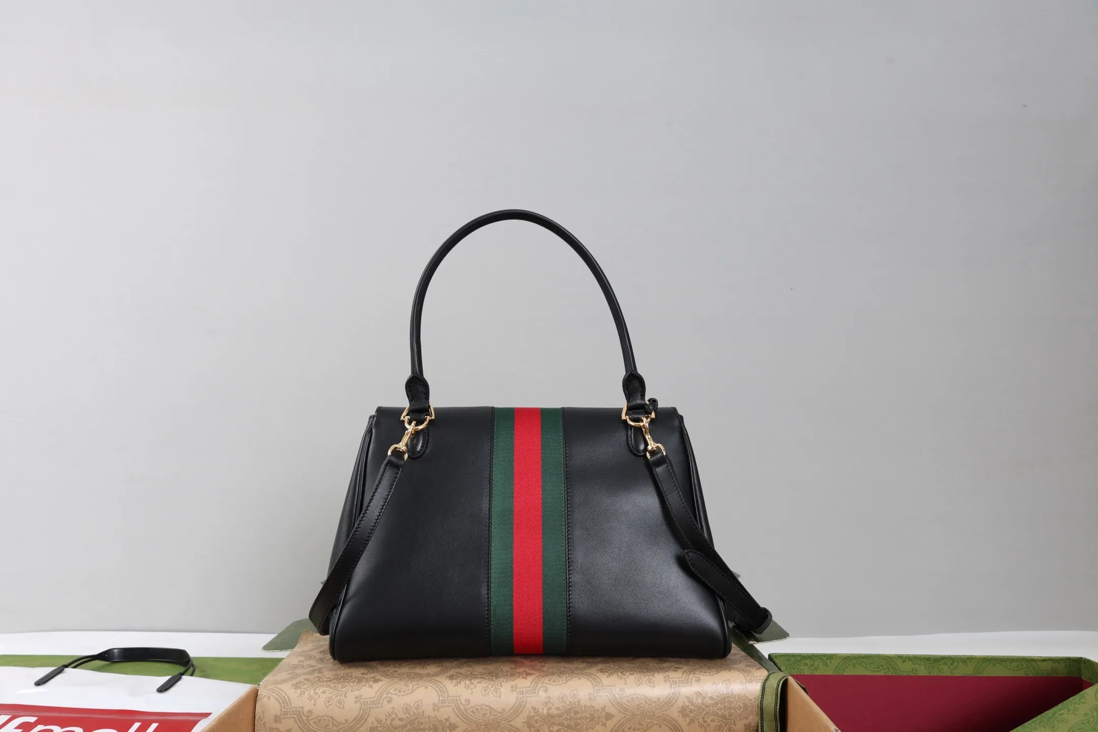 All Categories Official Website "Brand Women's Bags" Women's Bags 💙 GUCCI 2026 GUCCI New Handbag Shoulder Bag