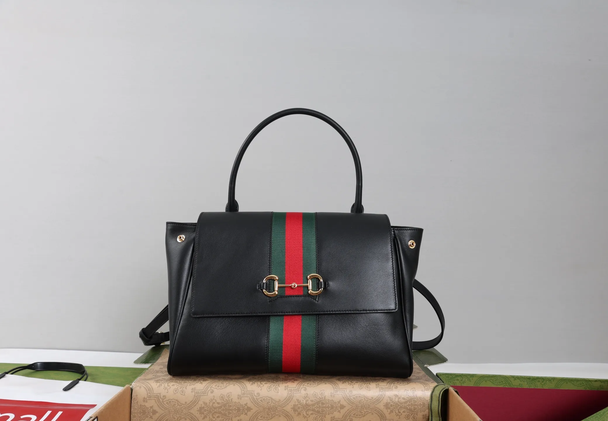 All Categories Official Website "Brand Women's Bags" Women's Bags 💙 GUCCI 2026 GUCCI New Handbag Shoulder Bag