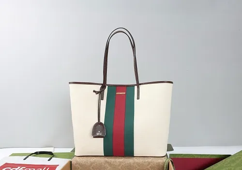 All Categories Official Website "Brand Women's Bags" Women's Bags 💙 GUCCI 2026 Classic GUCCI Print Crossbody Bag