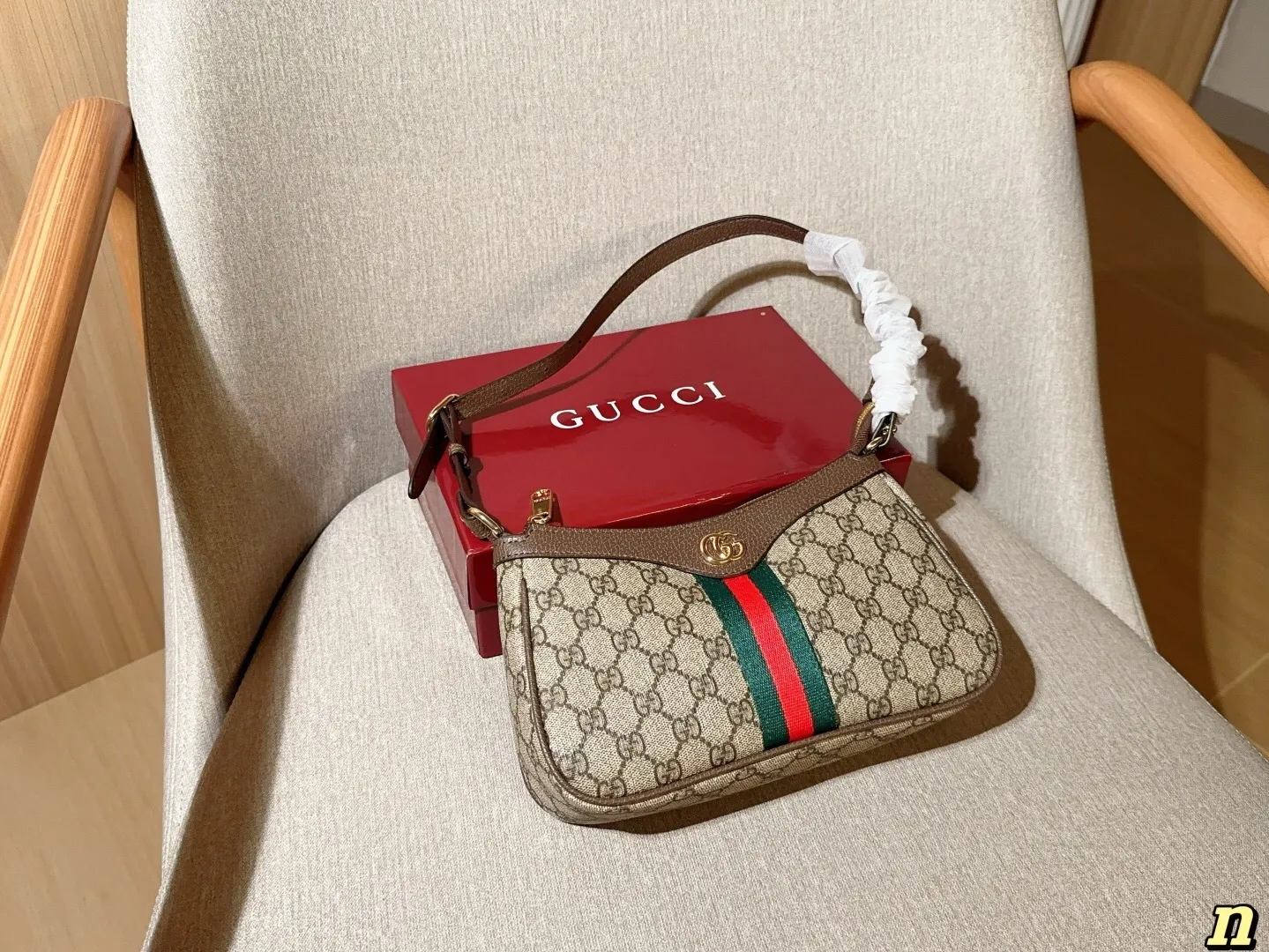 All categories Official website "Brand Women's Bags" Women's Bags 💙 GUCCI 2025 new GUCCI armpit bag