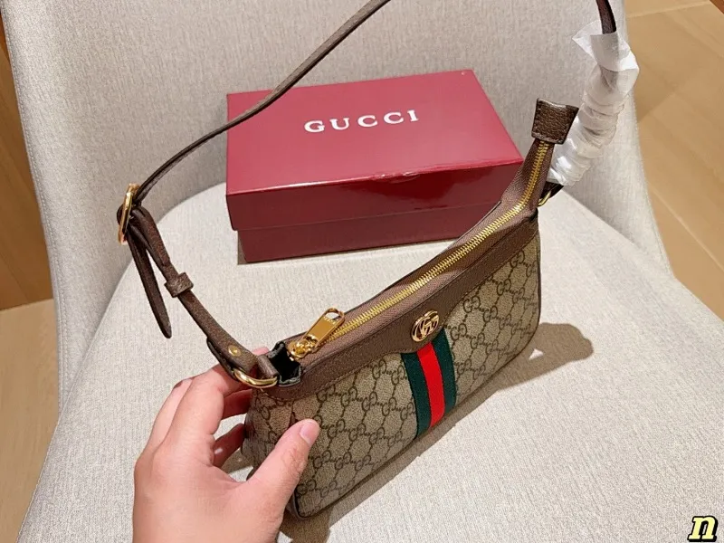 All categories Official website "Brand Women's Bags" Women's Bags 💙 GUCCI 2025 new GUCCI armpit bag