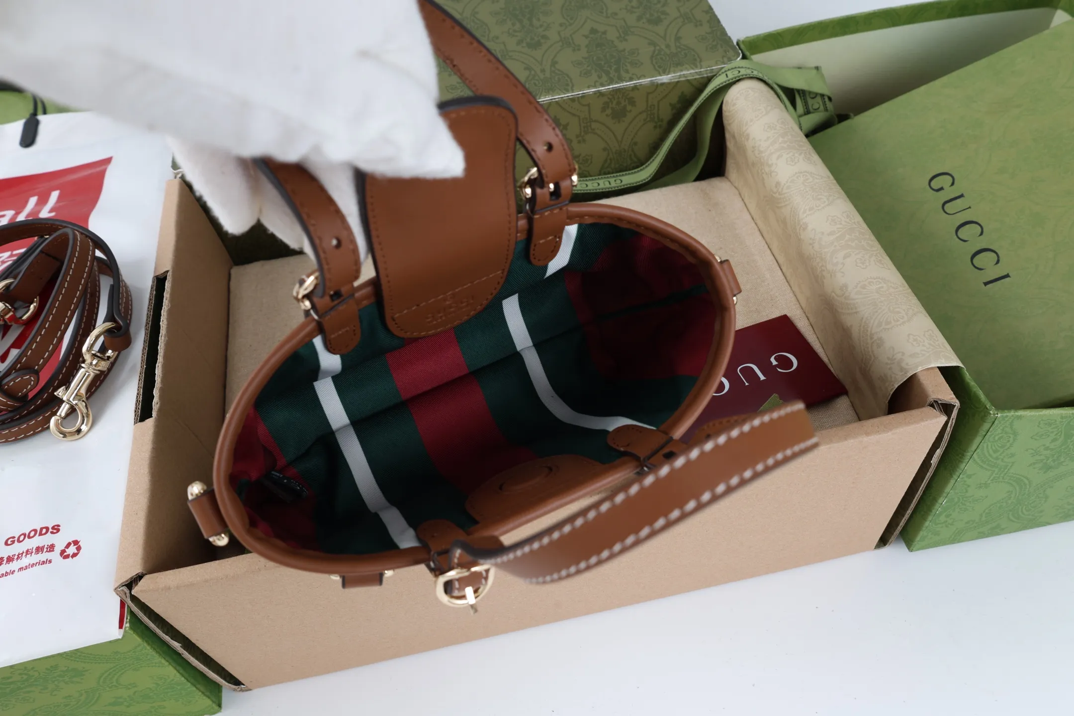 All Categories Official Website "Brand Women's Bags" Women's Bags 💙 GUCCI GUCCI 2026 New Classic GG Pattern Crossbody Bag