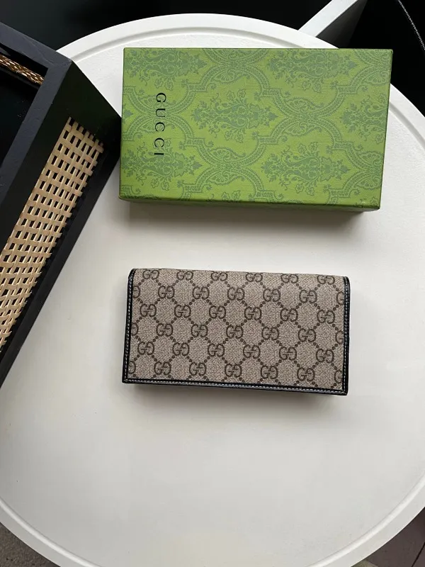 All Categories Official Website "Brand Women's Bags" Women's Bags 💙 GUCCI 2025 New GUCCI Crossbody Bag