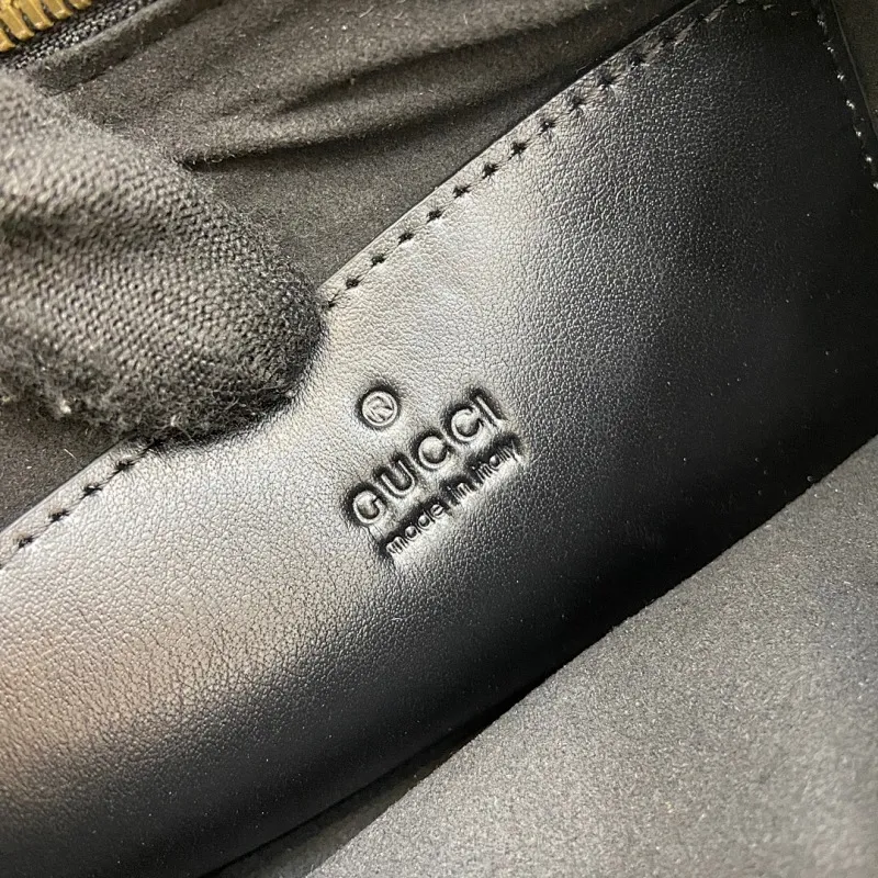 All Categories Official Website "Brand Women's Bags" Women's Bags 💙 GUCCI 2025 New GUCCI Crossbody Bag