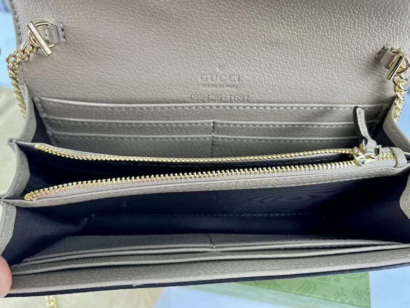 All categories Official website "Brand Women's Bags" Women's Bags 💙 GUCCI 2023 latest GUCCI crossbody bag
