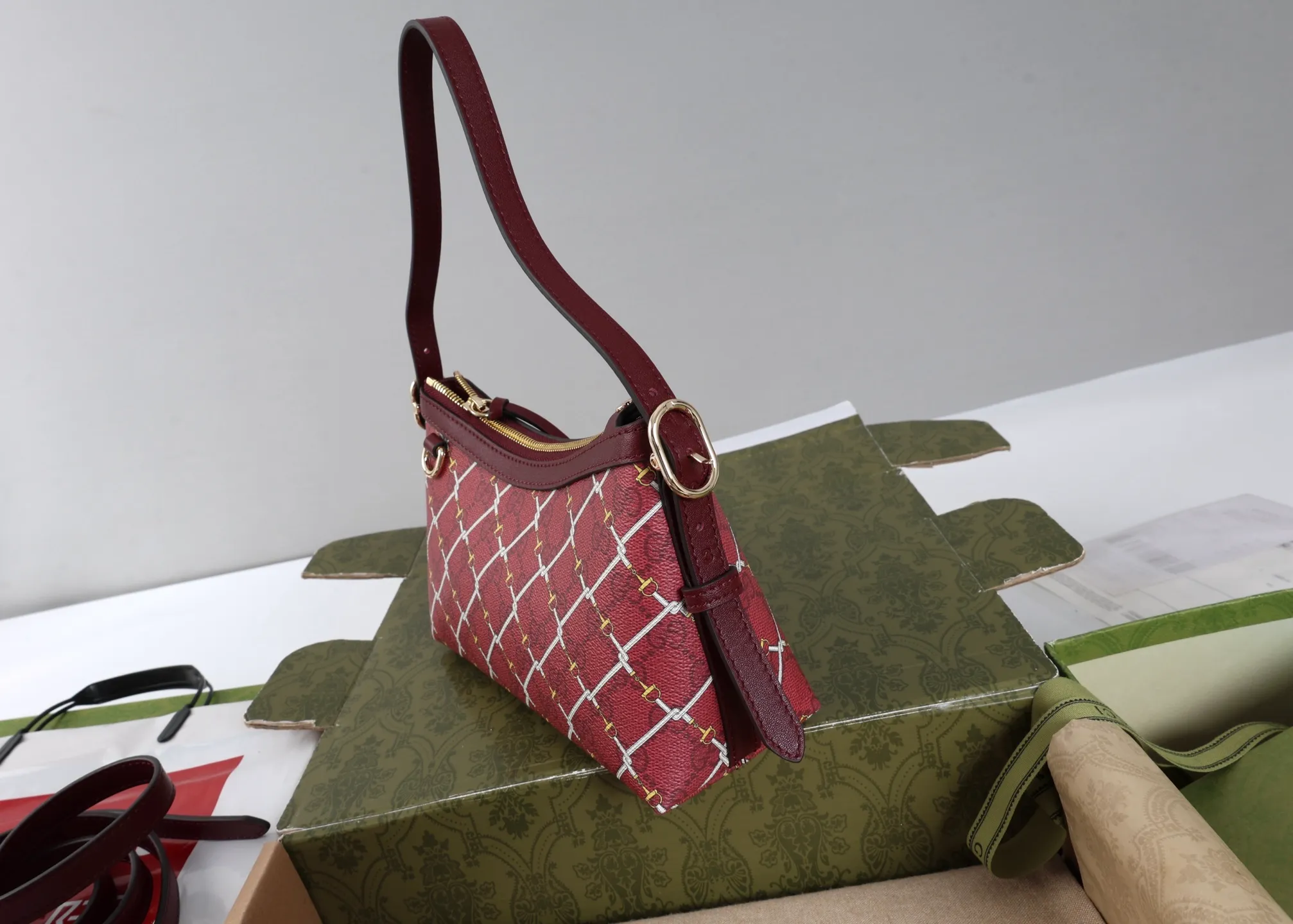 All Categories Official Website "Brand Women's Bags" Women's Bags 💙 GUCCI 2026 GUCCI New Underarm Shoulder Bag