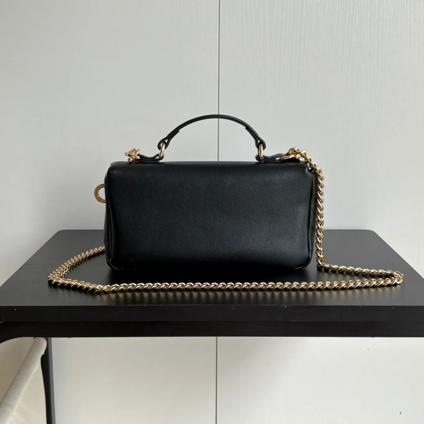 All Categories Official Website "Brand Women's Bags" Women's Bags 💙 GUCCI 2026 New GUCCI Crossbody Bag