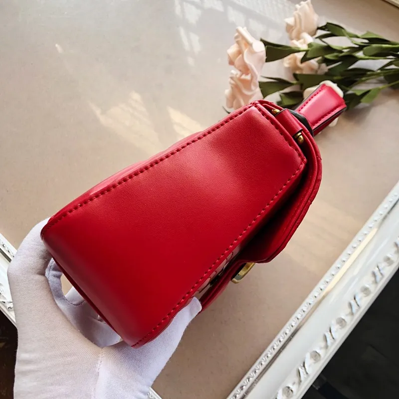 All categories Official website "Brand Women's Bags" Women's Bags 💙 GUCCI Fine imitation Gucci, high imitation Gucci bags, Gucci handbags, 2022 official latest version Gucci crossbody bag, Gucci bag factory, recommended bags, size: 21-15.5-8CM