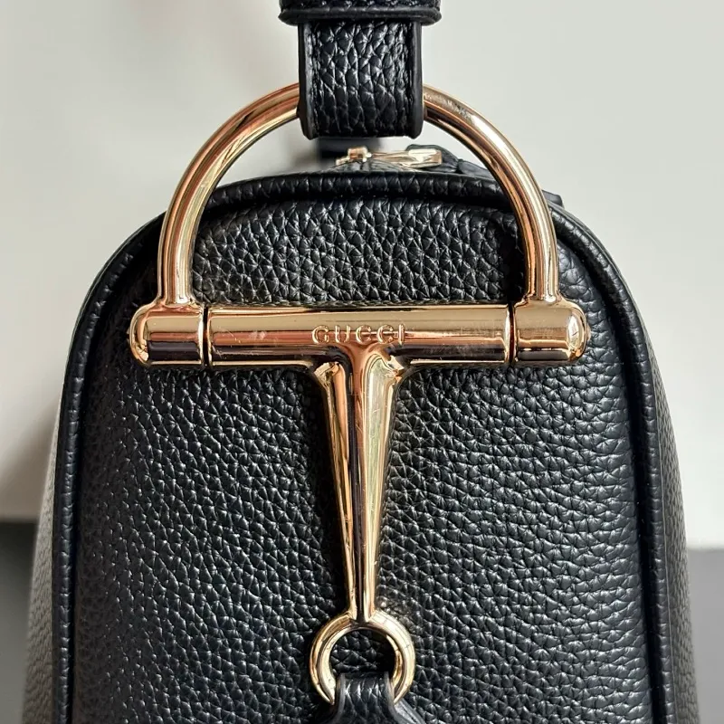 All Categories Official Website "Brand Women's Bags" Women's Bags 💙 GUCCI 2026 New GUCCI Underarm Bag