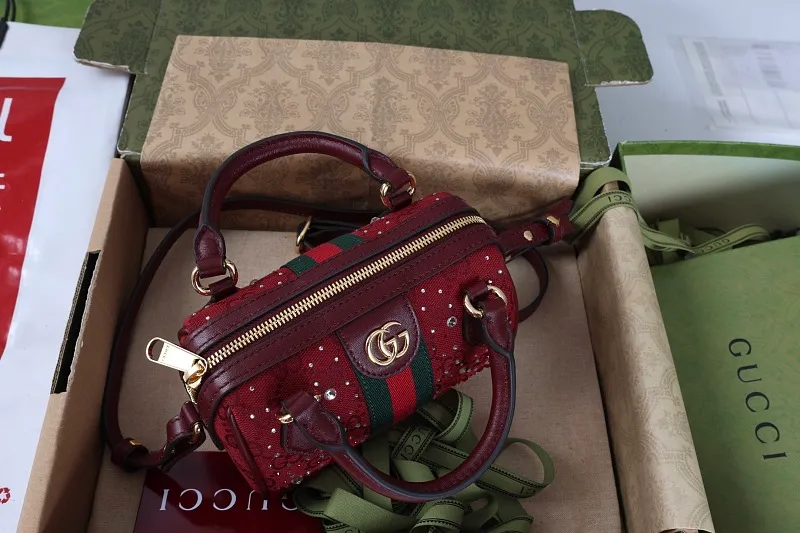 All categories Official website "Brand Women's Bags" Women's Bags 💙 GUCCI 2026 GUCCI new crossbody shoulder bag