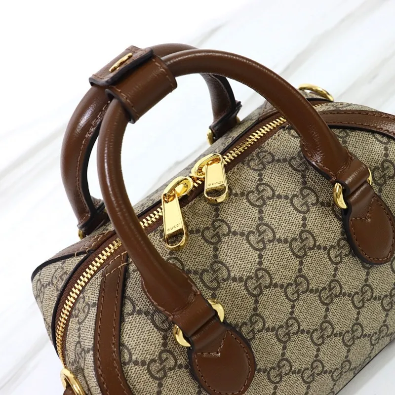 All Categories Official Website "Brand Women's Bags" Women's Bags 💙 GUCCI 2025 New GUCCI Crossbody Bag