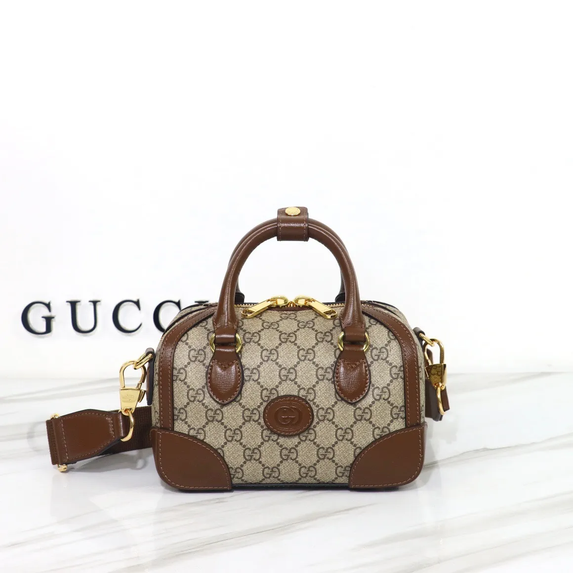 All Categories Official Website "Brand Women's Bags" Women's Bags 💙 GUCCI 2025 New GUCCI Crossbody Bag