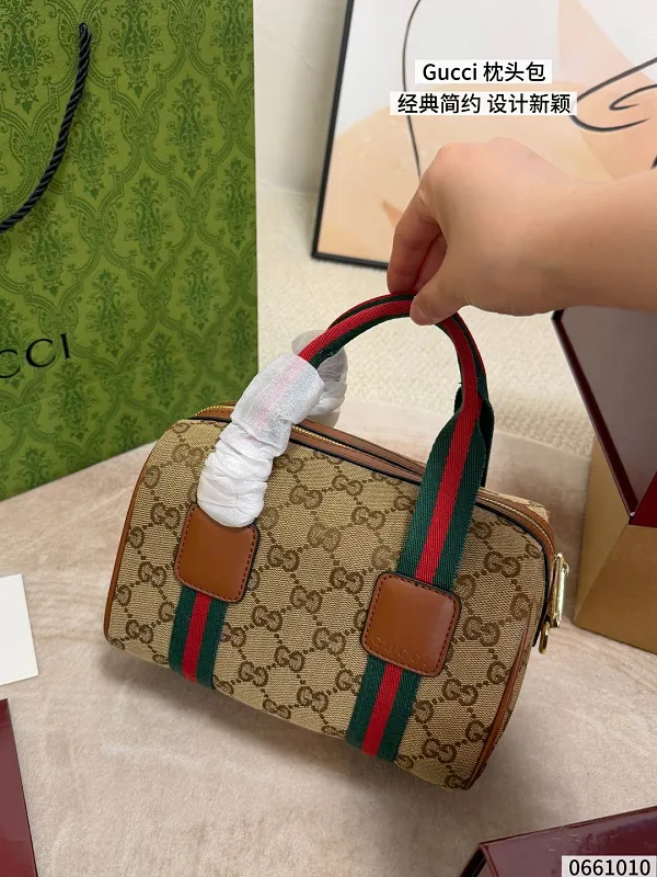 All Categories Official Website "Brand Women's Bags" Women's Bags 💙 GUCCI 2026 New GUCCI Crossbody Bag