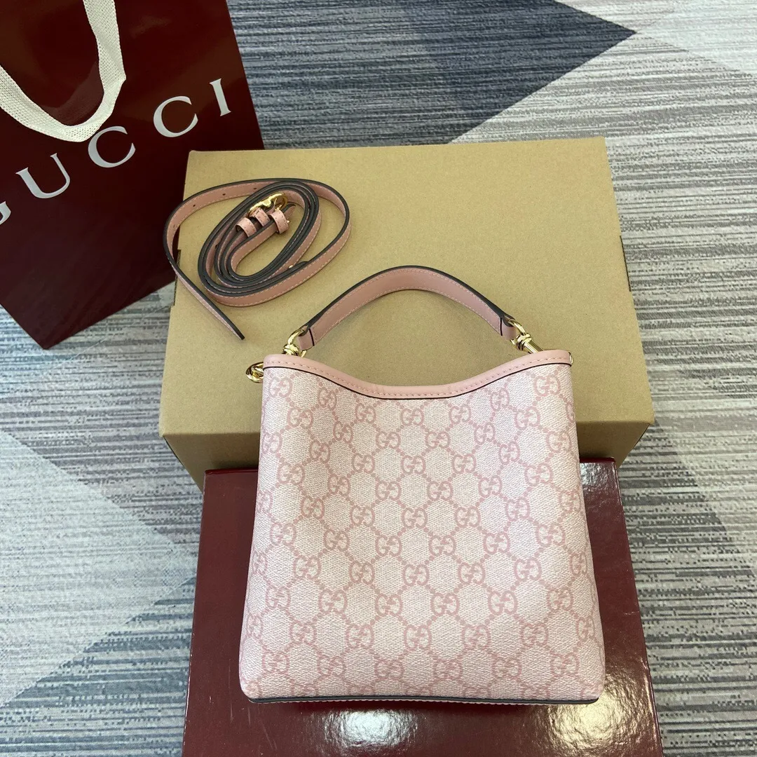 All Categories Official Website "Brand Women's Bags" Women's Bags 💙 GUCCI 2025 New GUCCI Crossbody Bag