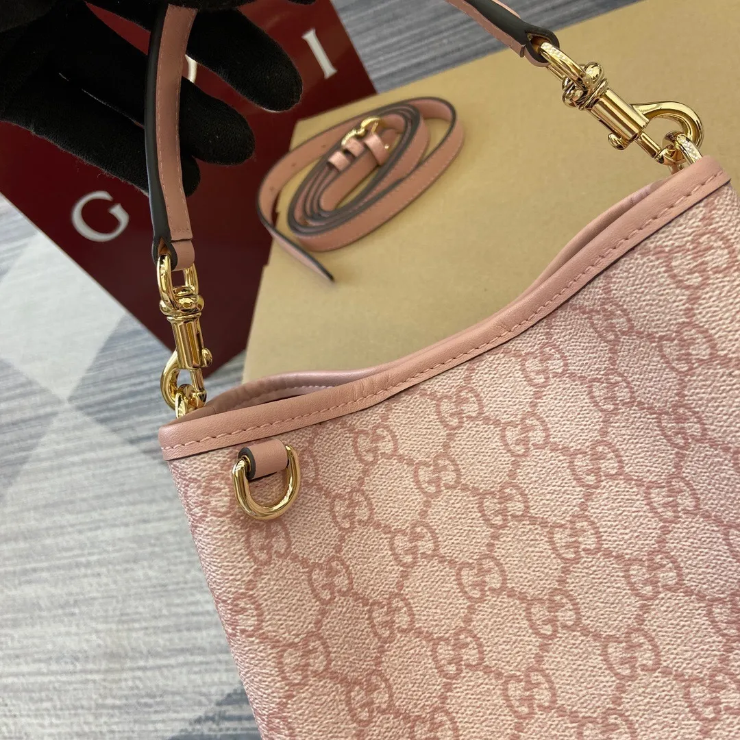 All Categories Official Website "Brand Women's Bags" Women's Bags 💙 GUCCI 2025 New GUCCI Crossbody Bag