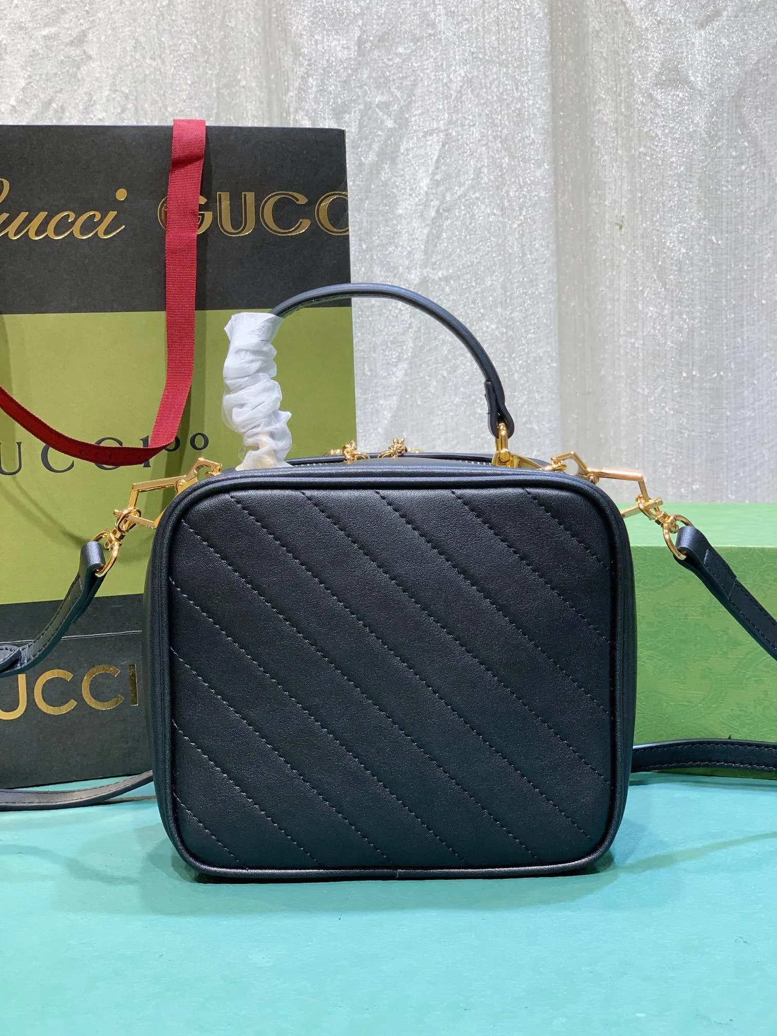 All categories Official website "Brand Women's Bags" Women's Bags 💙 GUCCI 2023 latest GUCCI crossbody bag