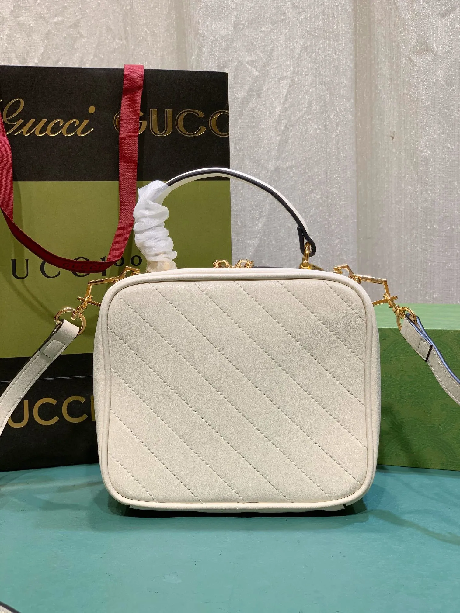 All categories Official website "Brand Women's Bags" Women's Bags 💙 GUCCI 2023 latest GUCCI crossbody bag