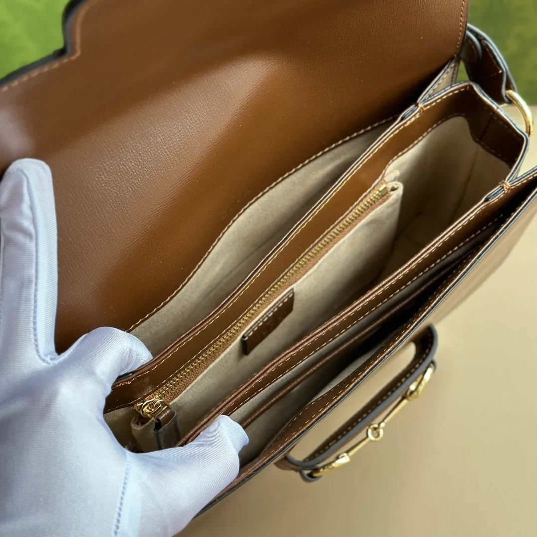 All Categories Official Website "Brand Women's Bags" Women's Bags 💙 GUCCI 2024 New GUCCI Crossbody Bag