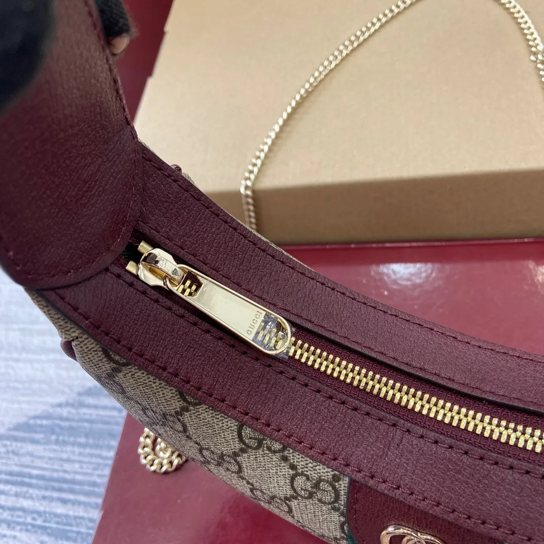 All categories Official website "Brand Women's Bags" Women's Bags 💙 GUCCI 2025 new GUCCI armpit bag