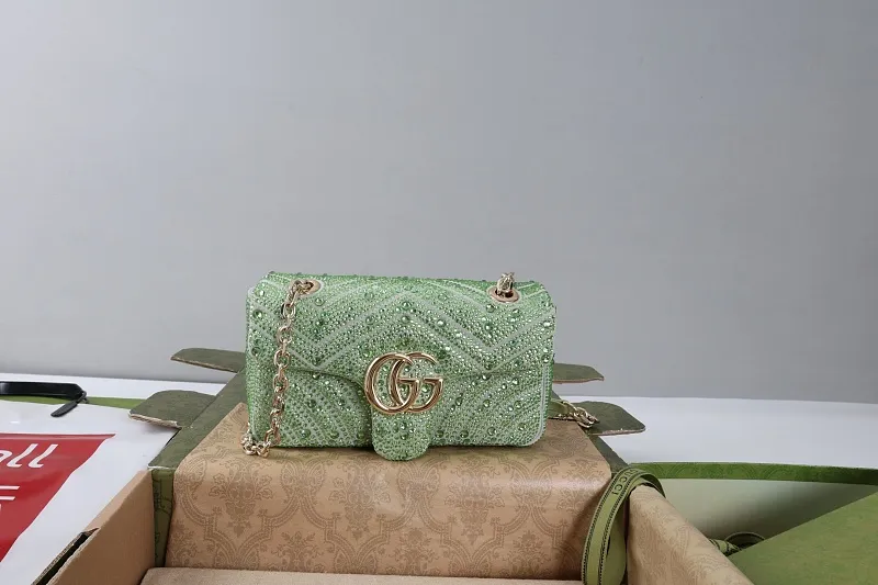 All categories Official website "Brand Women's Bags" Women's Bags 💙 GUCCI 2026 GUCCI new crossbody shoulder bag