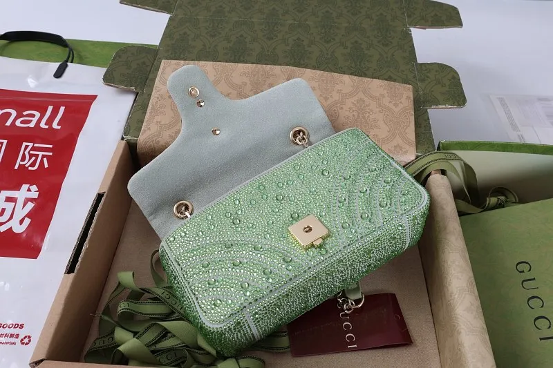 All categories Official website "Brand Women's Bags" Women's Bags 💙 GUCCI 2026 GUCCI new crossbody shoulder bag