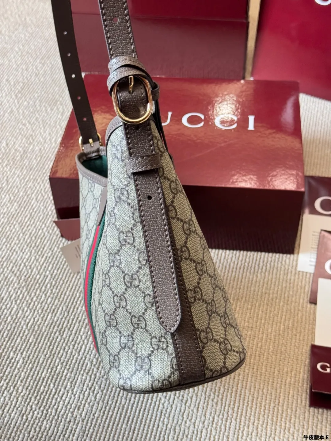 All Categories Official Website "Brand Women's Bags" Women's Bags 💙 GUCCI 2025 New GUCCI Crossbody Bag