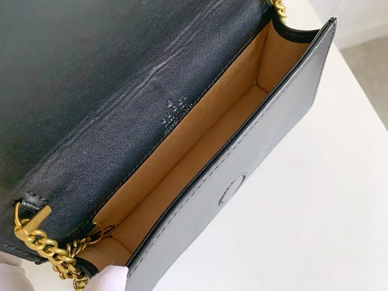 All categories Official website "Brand Women's Bags" Women's Bags 💙 GUCCI replica GUCCI, fine imitation GUCCI bag, GUCCI shoulder bag, 2023 official latest version GUCCI first layer cowhide chain bag, bag factory, original material, size: 18-10.5-4.5CM