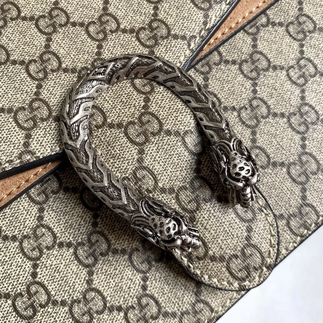 All categories Official website "Brand Women's Bags" Women's Bags 💙 GUCCI 2022 official new Gucci crossbody bag wholesale Original order quality 58002000 Size: 28-18-9Cm