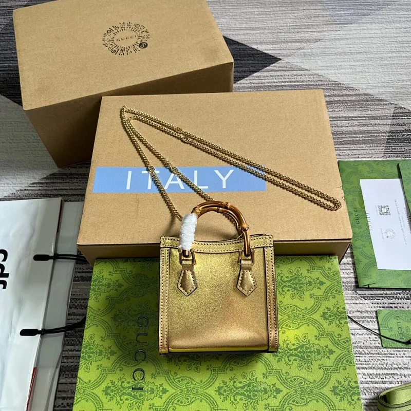 All Categories Official Website "Brand Women's Bags" Women's Bags 💙 GUCCI 2025 New GUCCI Crossbody Bag