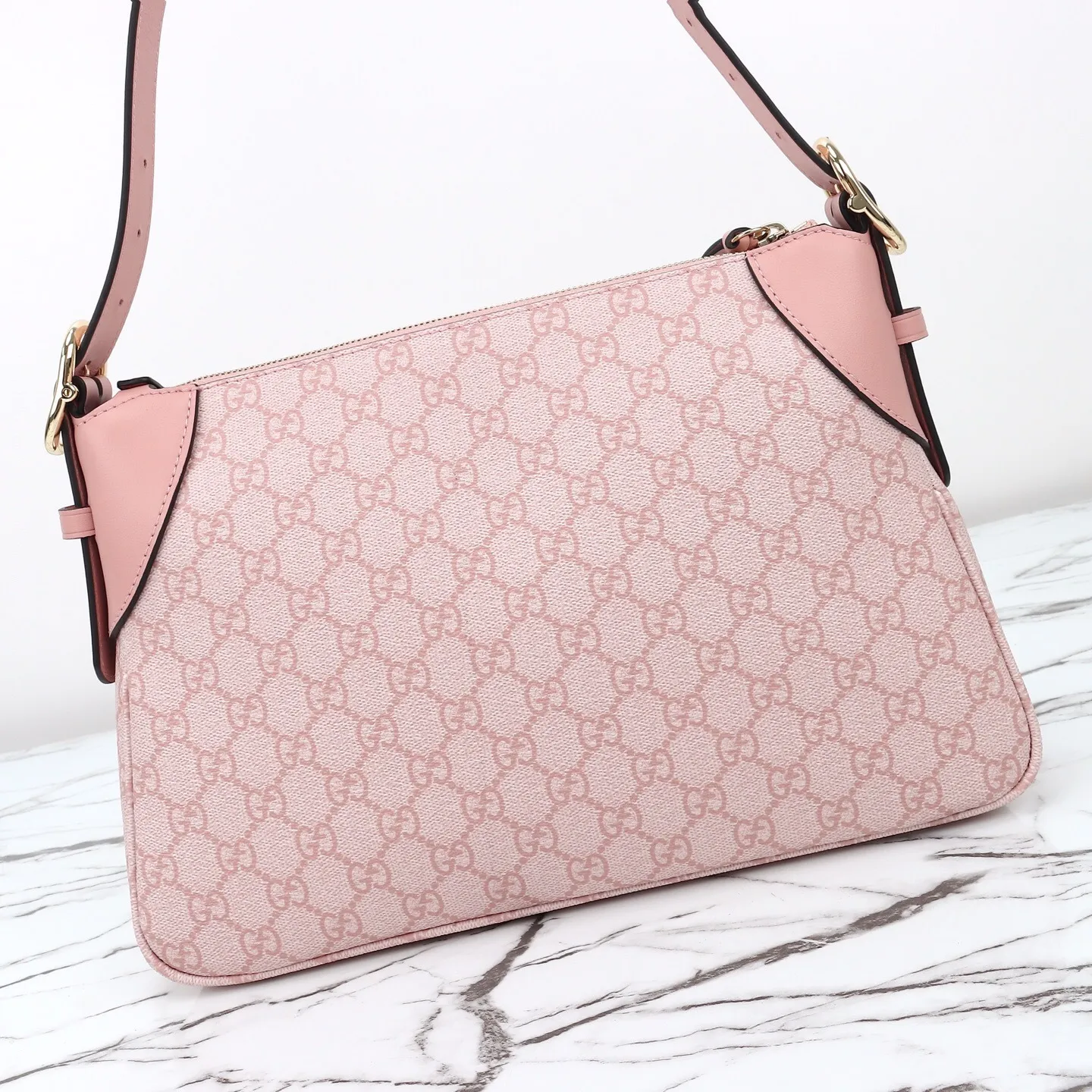 All categories Official website "Brand Women's Bags" Women's Bags 💙 GUCCI 2025 new GUCCI armpit bag