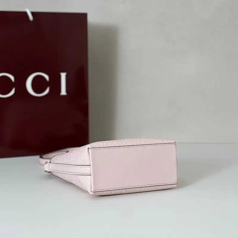 All Categories Official Website "Brand Women's Bags" Women's Bags 💙 GUCCI 2025 New GUCCI Crossbody Bag