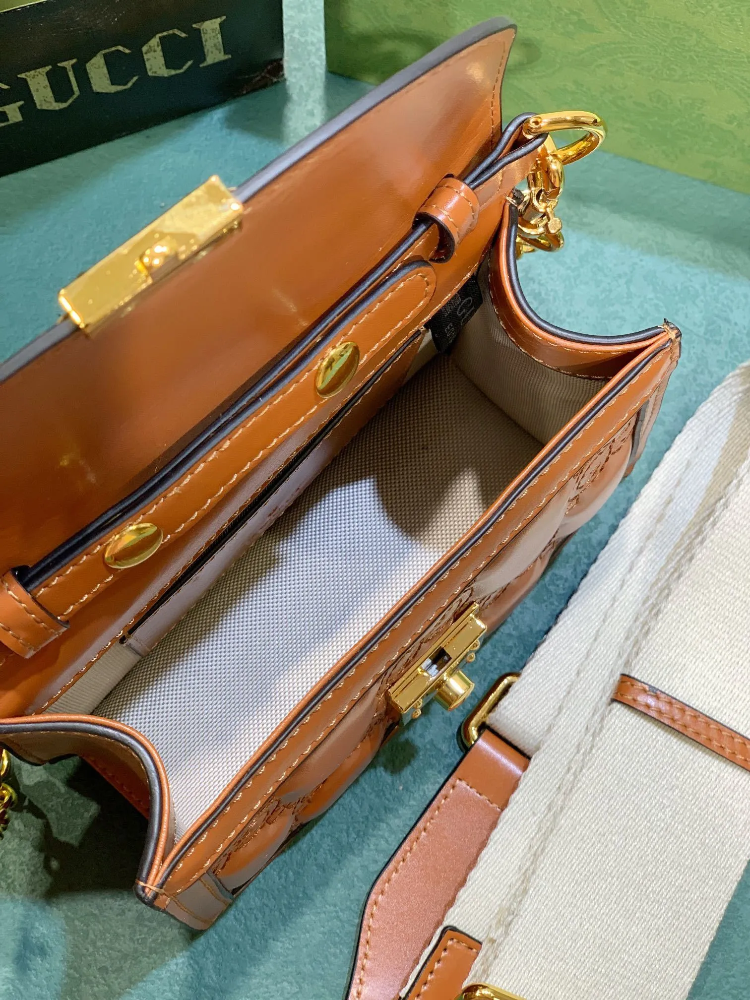 All categories Official website "Brand Women's Bags" Women's Bags 💙 GUCCI 2023 latest GUCCI crossbody bag