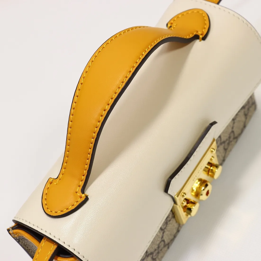 All categories Official website "Brand Women's Bags" Women's Bags 💙 GUCCI 2023 latest GUCCI crossbody bag