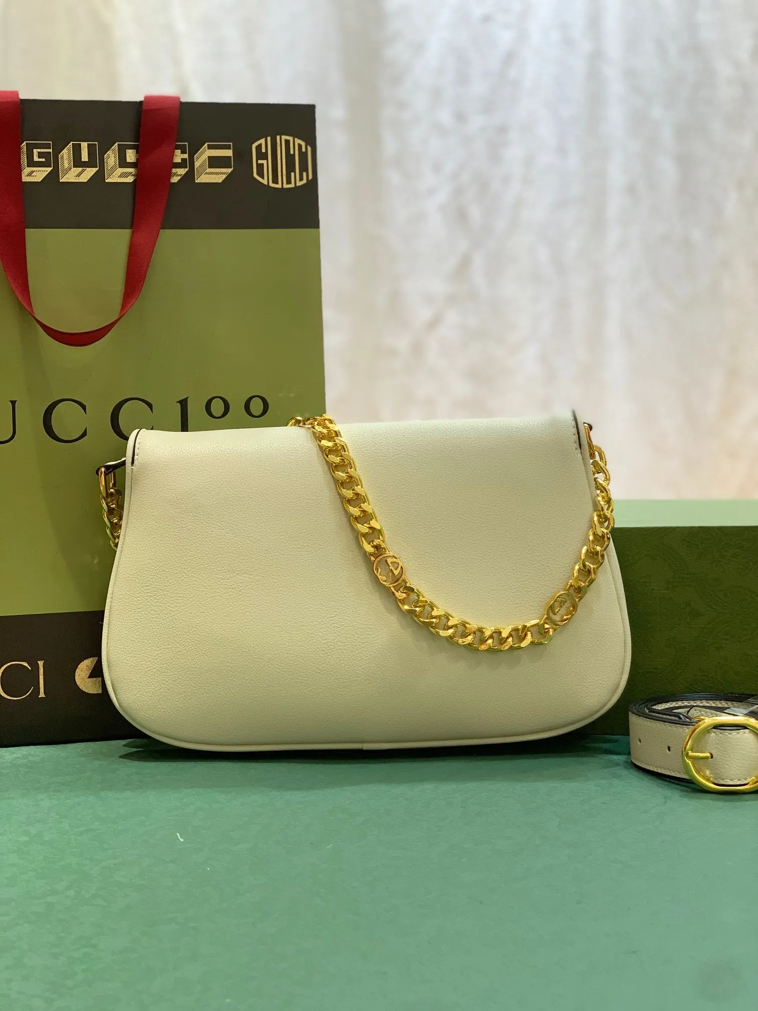 All categories Official website "Brand Women's Bags" Women's Bags 💙 GUCCI 2023 latest GUCCI crossbody bag