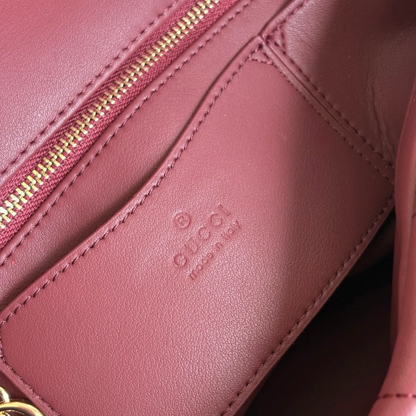 All Categories Official Website "Brand Women's Bags" Women's Bags 💙 GUCCI 2026 New GUCCI Crossbody Bag