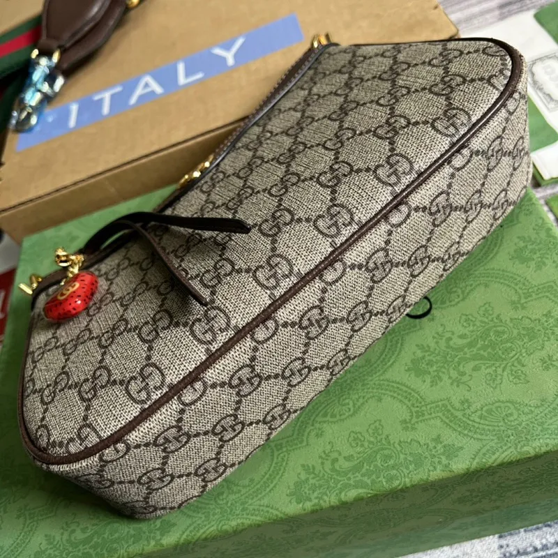 All Categories Official Website "Brand Women's Bags" Women's Bags 💙 GUCCI 2025 New GUCCI Crossbody Bag
