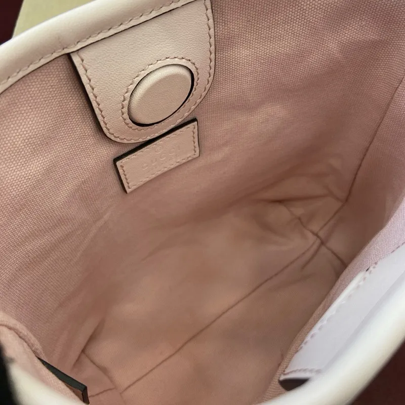 All Categories Official Website "Brand Women's Bags" Women's Bags 💙 GUCCI 2025 New GUCCI Crossbody Bag