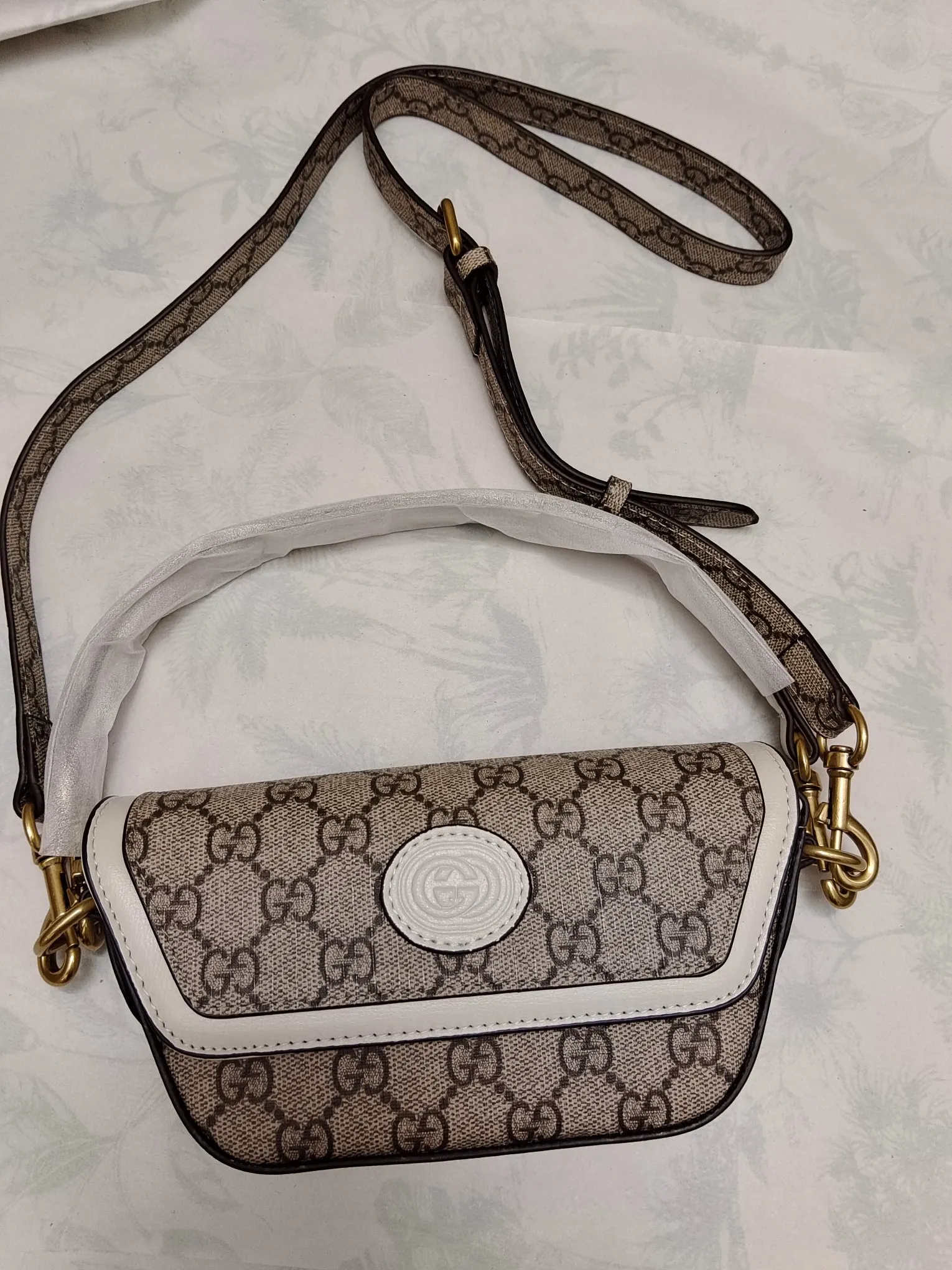 All categories Official website "Brand Women's Bags" Women's Bags 💙 GUCCI 2023 latest GUCCI crossbody bag