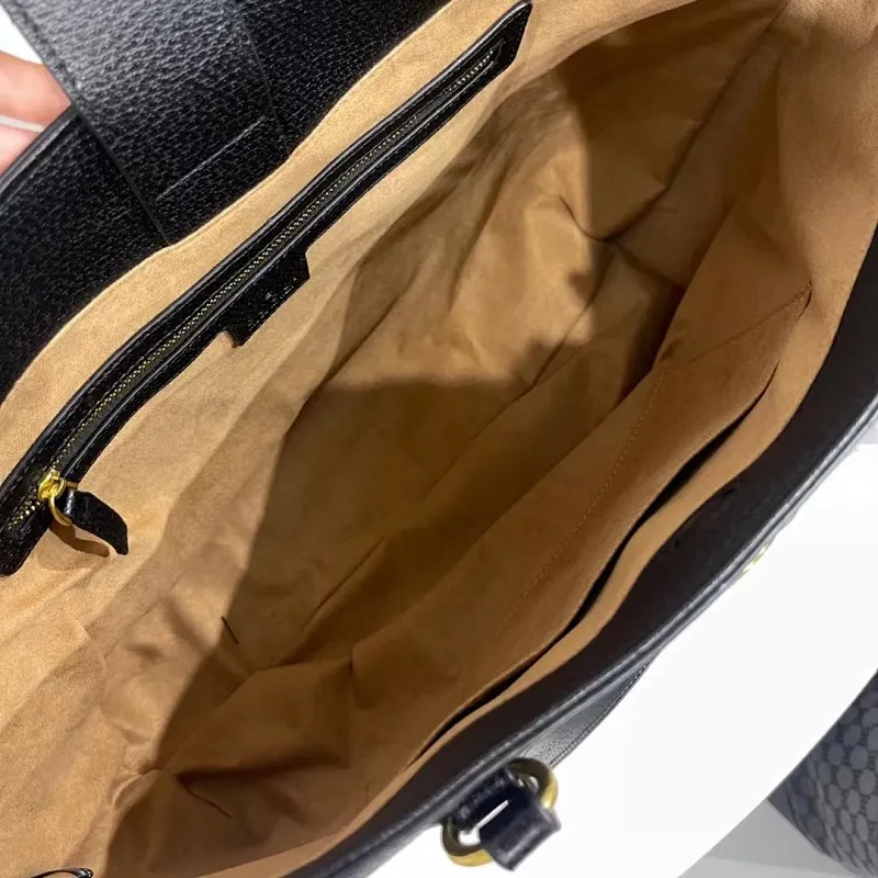 All categories Official website "Brand Women's Bags" Women's Bags 💙 GUCCI 2022 Official New Gucci Handbag Wholesale 58001600 High Quality Specifications: 37.8-26.9-13CM
