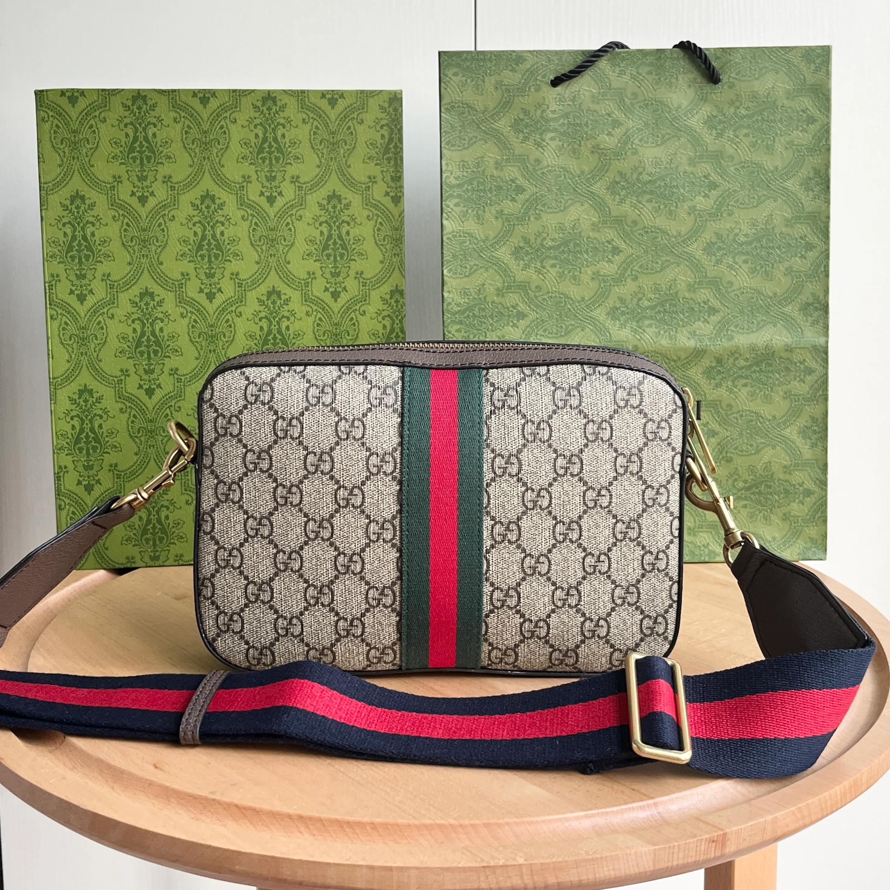 All categories Official website "Brand Women's Bags" Women's Bags 💙 GUCCI 2023 latest GUCCI crossbody bag