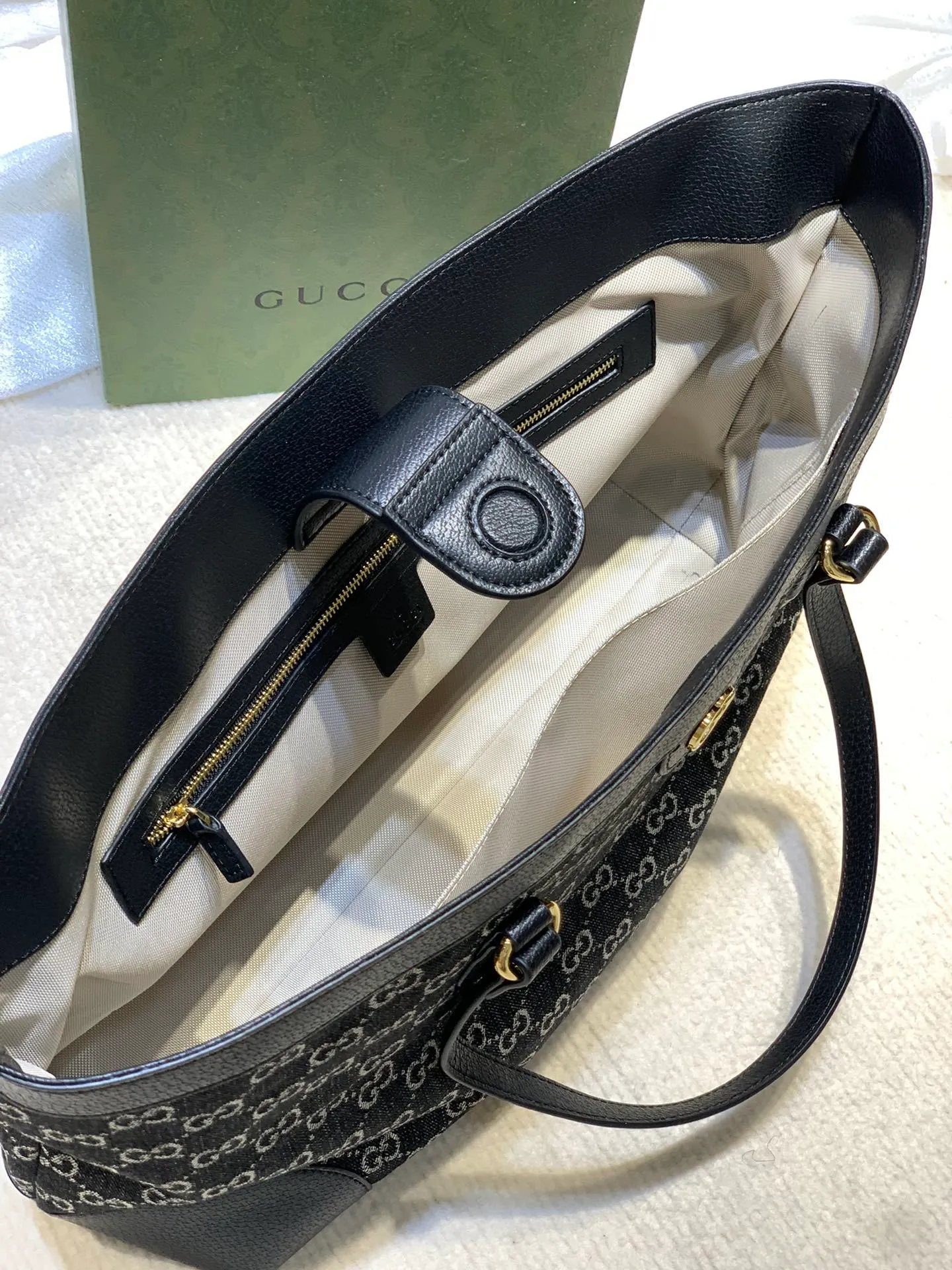 All categories Official website "Brand Women's Bags" Women's Bags 💙 GUCCI 2023 latest GUCCI denim handbags