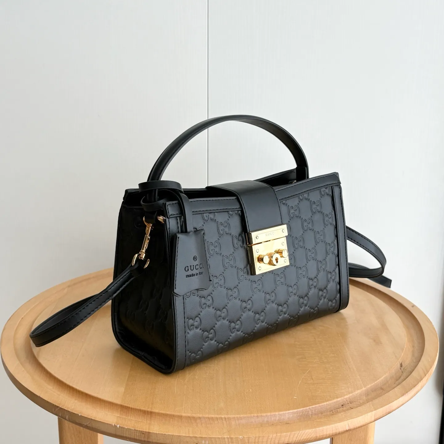All Categories Official Website "Brand Women's Bags" Women's Bags 💙 GUCCI 2026 New GUCCI Crossbody Bag
