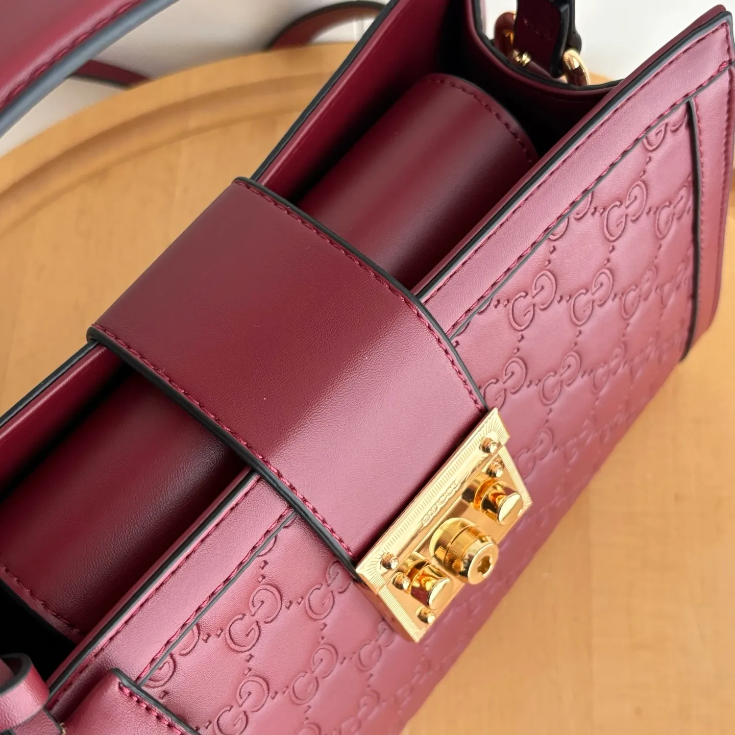 All Categories Official Website "Brand Women's Bags" Women's Bags 💙 GUCCI 2026 New GUCCI Crossbody Bag