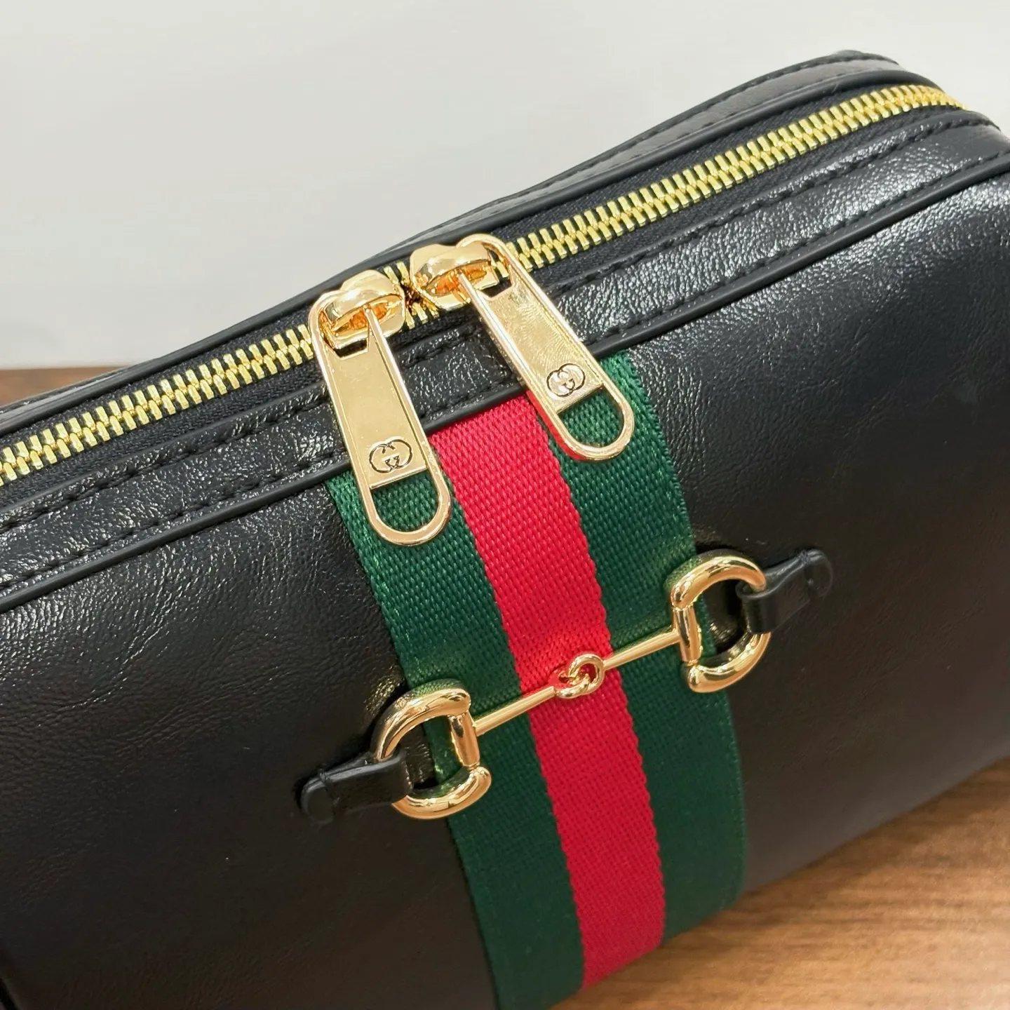 All Categories Official Website "Brand Women's Bags" Women's Bags 💙 GUCCI 2026 New GUCCI Crossbody Bag
