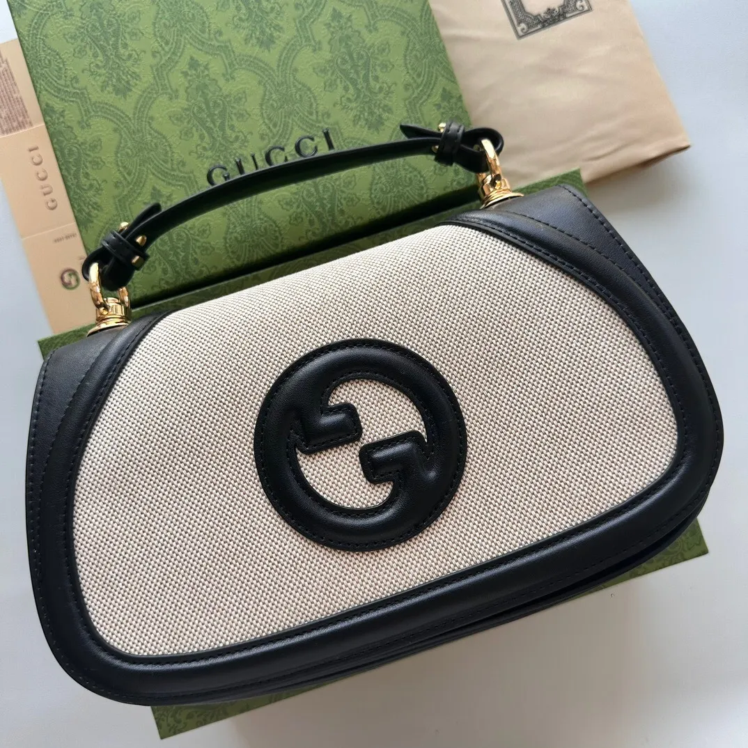 All Categories Official Website "Brand Women's Bags" Women's Bags 💙 GUCCI 2025 New GUCCI Crossbody Bag