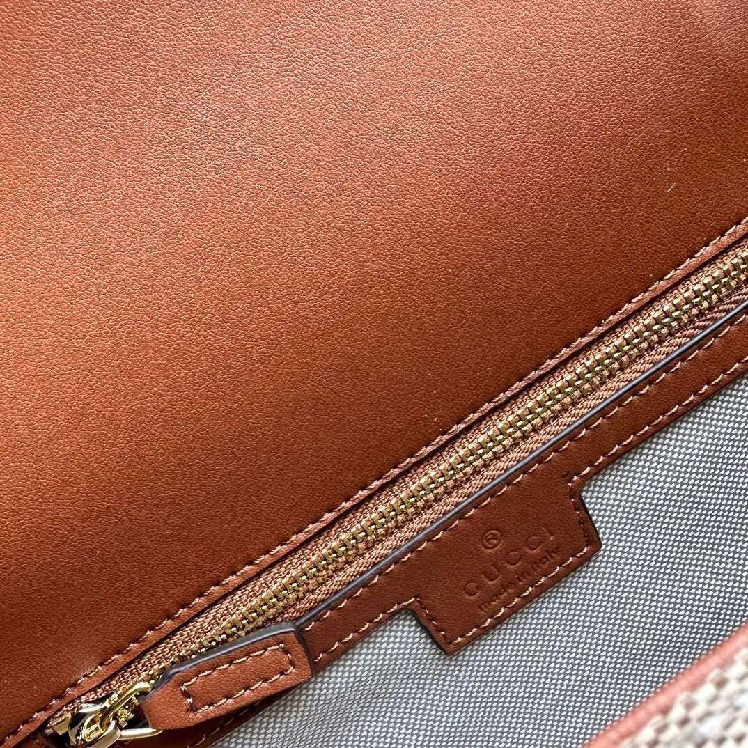 All Categories Official Website "Brand Women's Bags" Women's Bags 💙 GUCCI 2025 New GUCCI Crossbody Bag