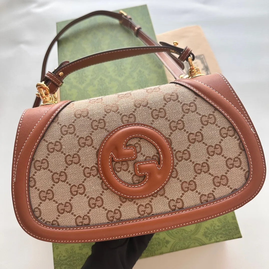 All Categories Official Website "Brand Women's Bags" Women's Bags 💙 GUCCI 2025 New GUCCI Crossbody Bag